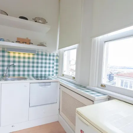 아파트 Central With Charming City View Near Istiklal Street In Beyoglu 이스탄불